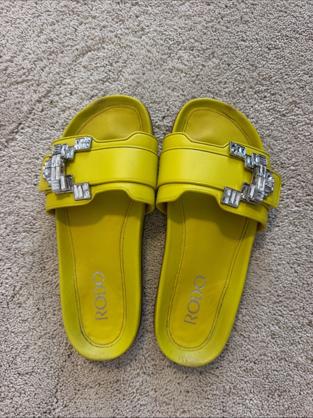 Rodo Slides - Picture 2 of 5